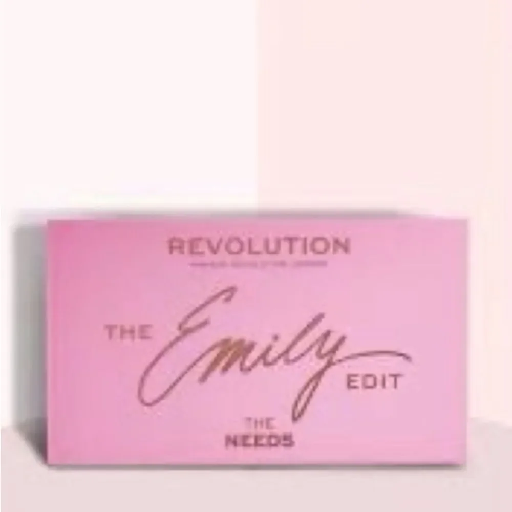Revolution Beauty‎ X The Emily Edit- The Needs Palette